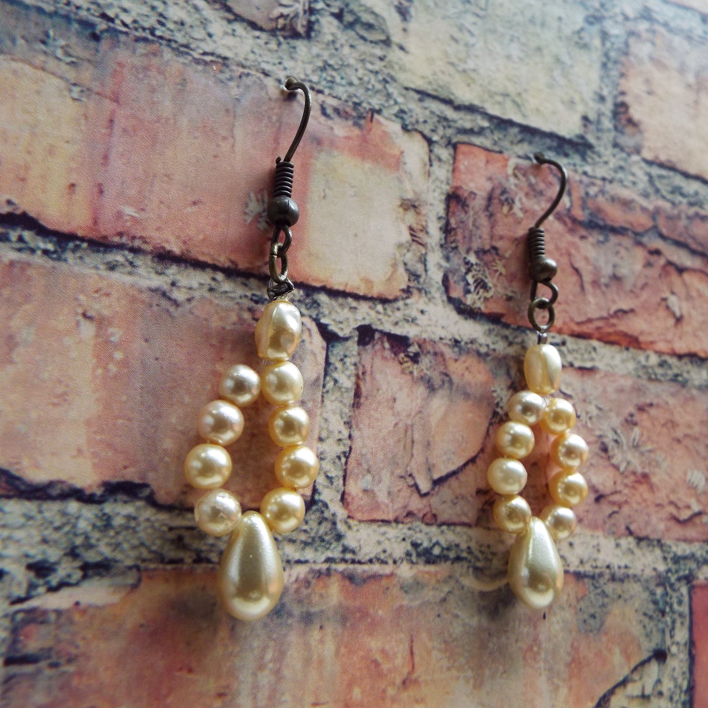 Teardrop Pearl Handmade Earrings