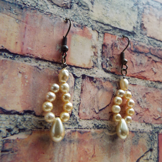 Teardrop Pearl Handmade Earrings